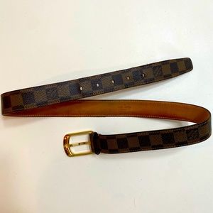 Louis Vuitton belt, classic model 80 size